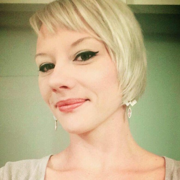 .VIOLET FOX - Picture 2 of 8